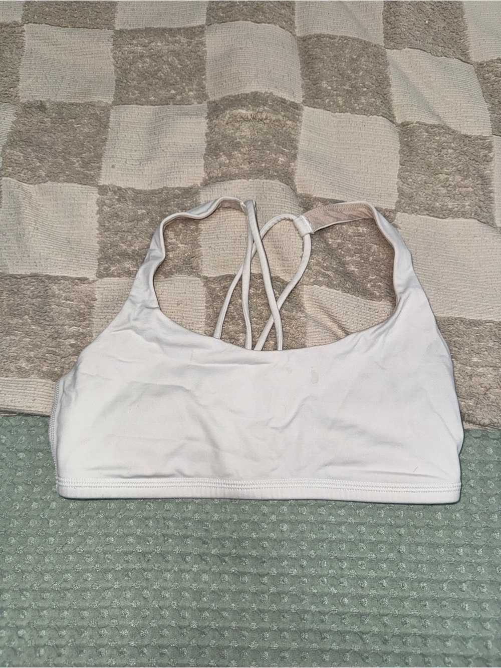 Lululemon Free To Be Zen Bra size 4